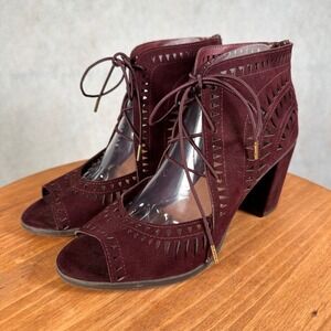 Darcie Peep Toe Booties Women 9 Burgundy Good Lace Up Laser Cut Block Heel